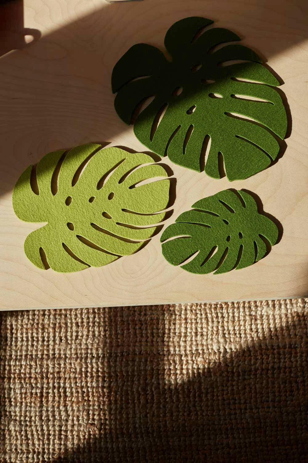Merino Wool Felt Medium Monstera Leaf Trivet Pistachio