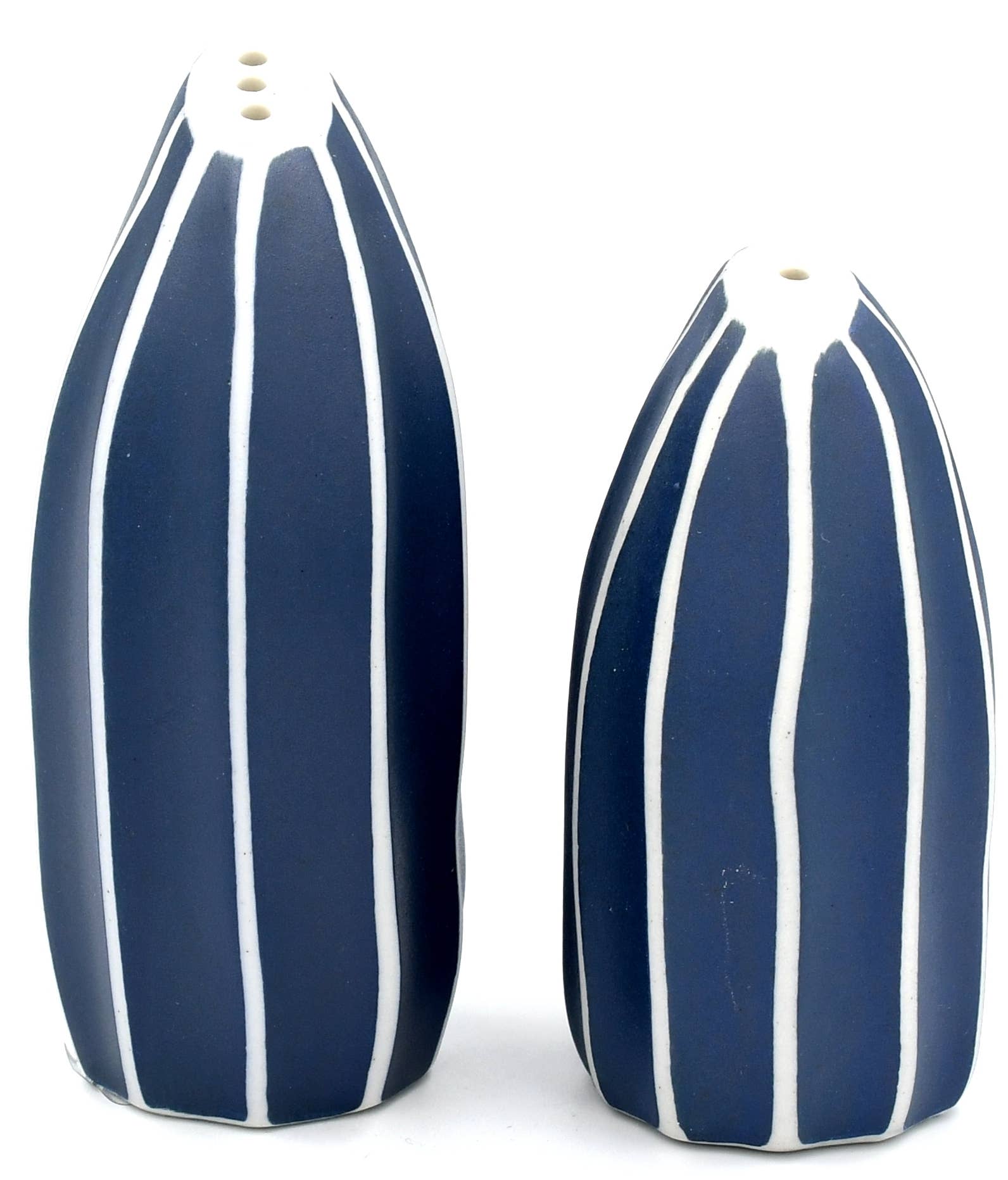 SP069BL6 Seda Handcrafted Porcelain Salt and Pepper Shaker Set
