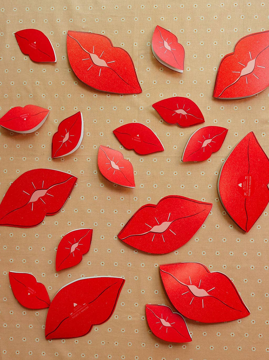 Bisou Lips  Mini Cards - box of 6