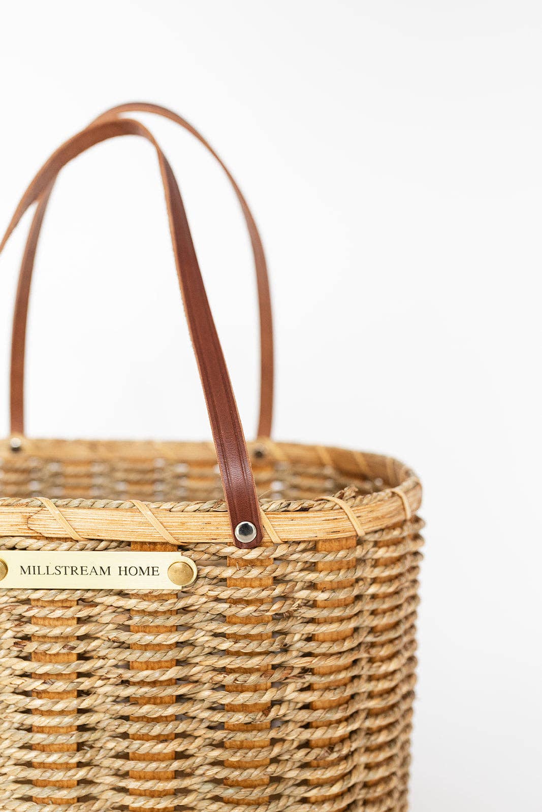 Braided Handbag Basket - Handwoven Amish Crafted