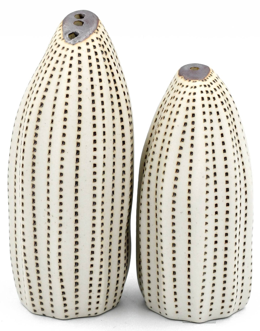 SP069W23 Seda Handcrafted Porcelain Salt and Pepper Shaker Set