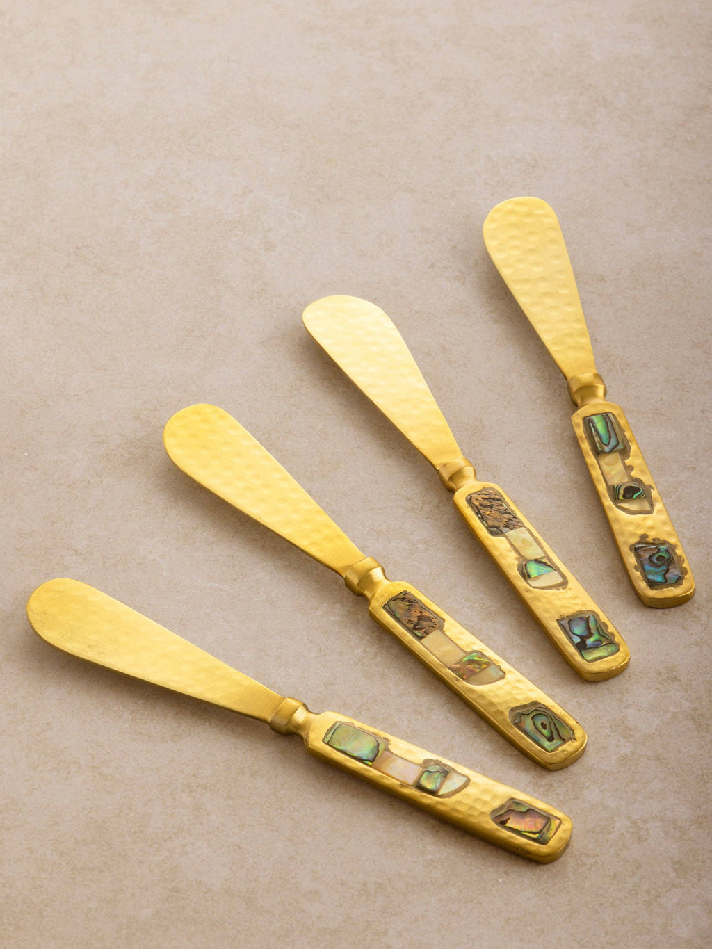 Sisley Pearl Inlay Butter Knives – Set of 4