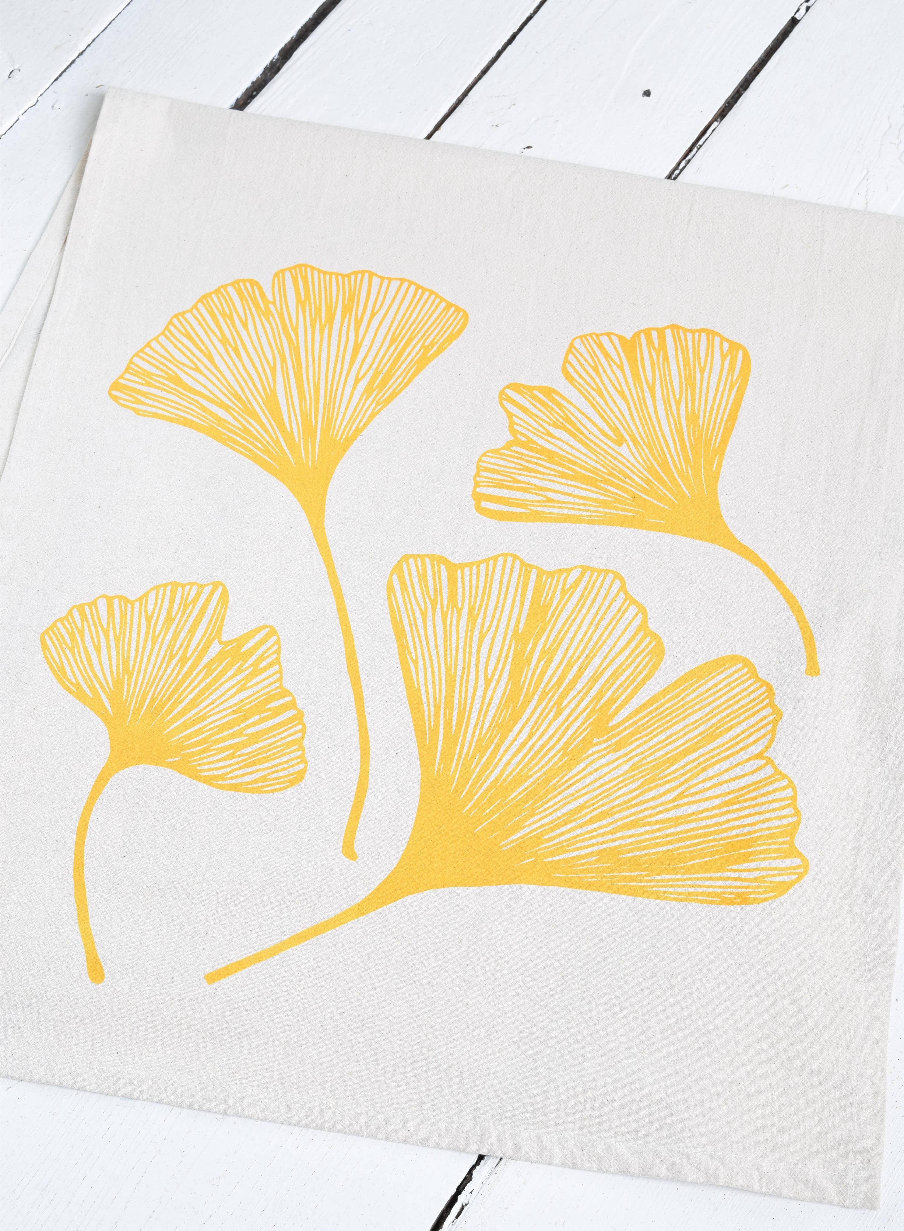 Ginkgo Leaf Tea Towel in Yellow - Organic Cotton - Natural