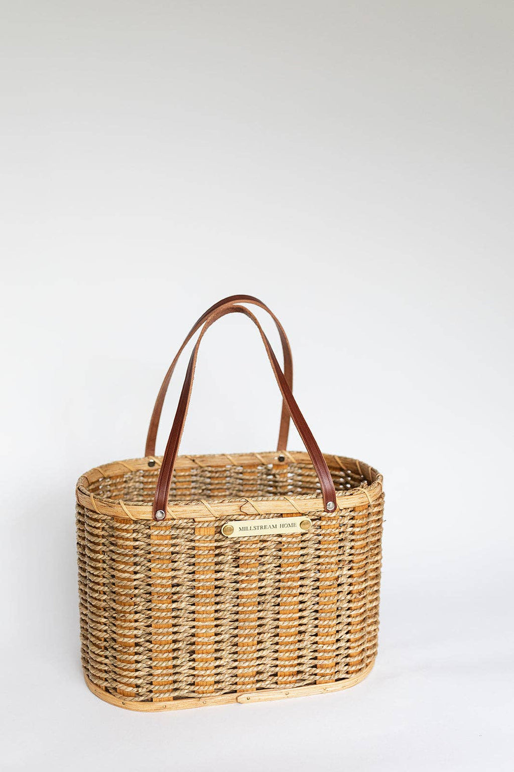 Braided Handbag Basket - Handwoven Amish Crafted