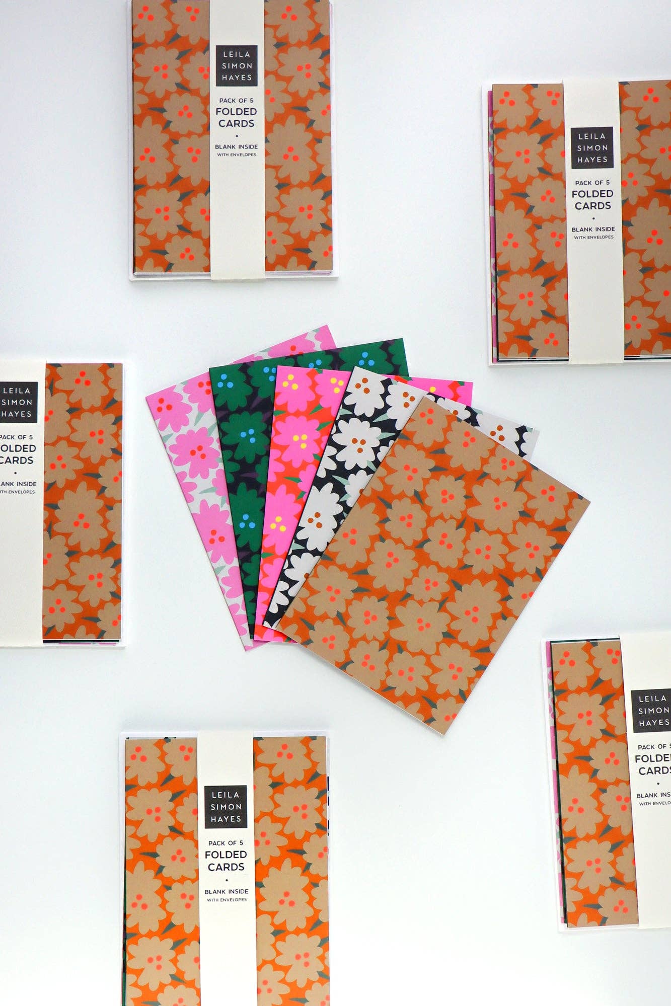 Bursting, folded card pack