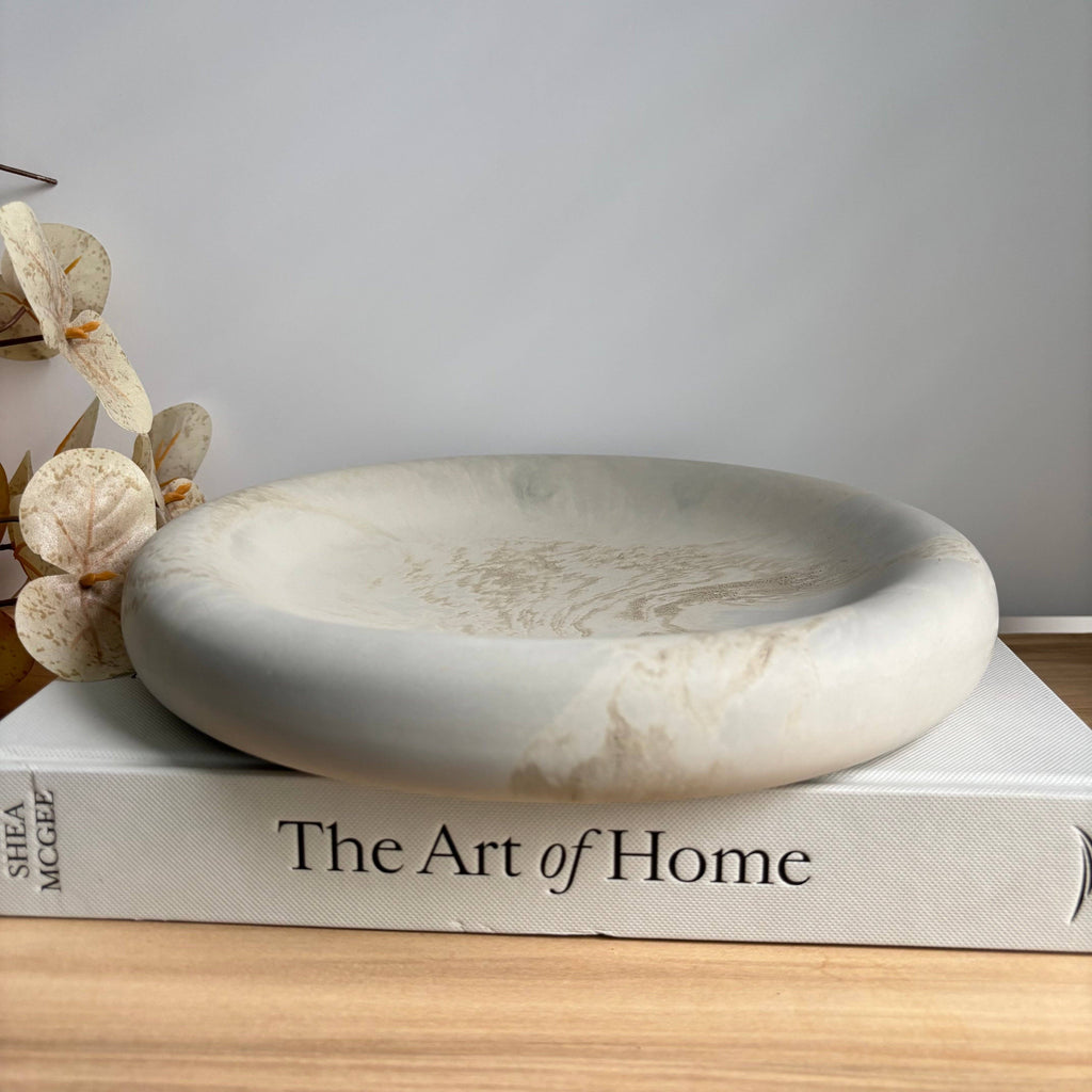 Petra - Pebble Concrete Tray | Round Chunky Tray 10"