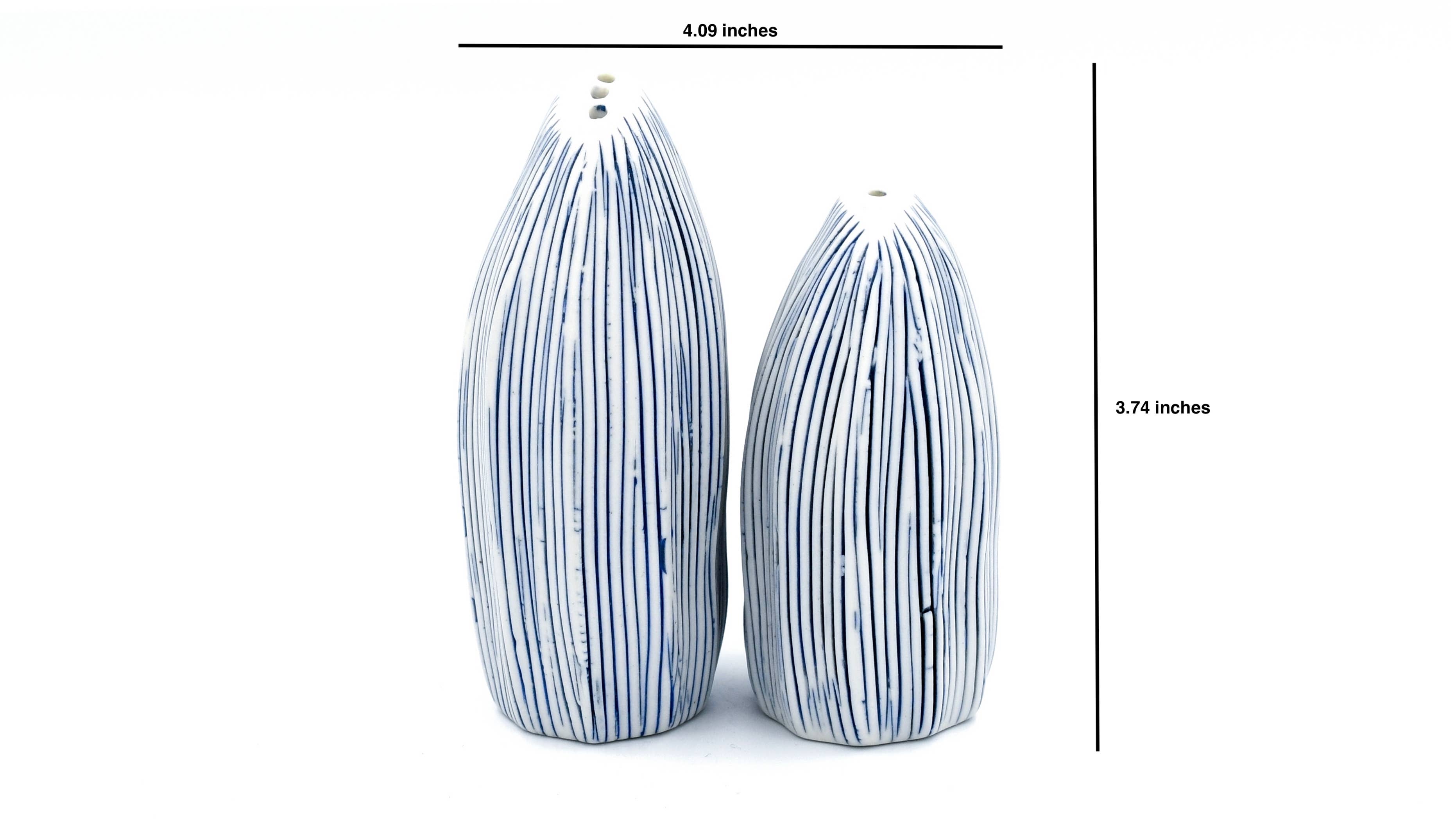 SP069W27 Seda Handcrafted Porcelain Salt and Pepper Shaker Set