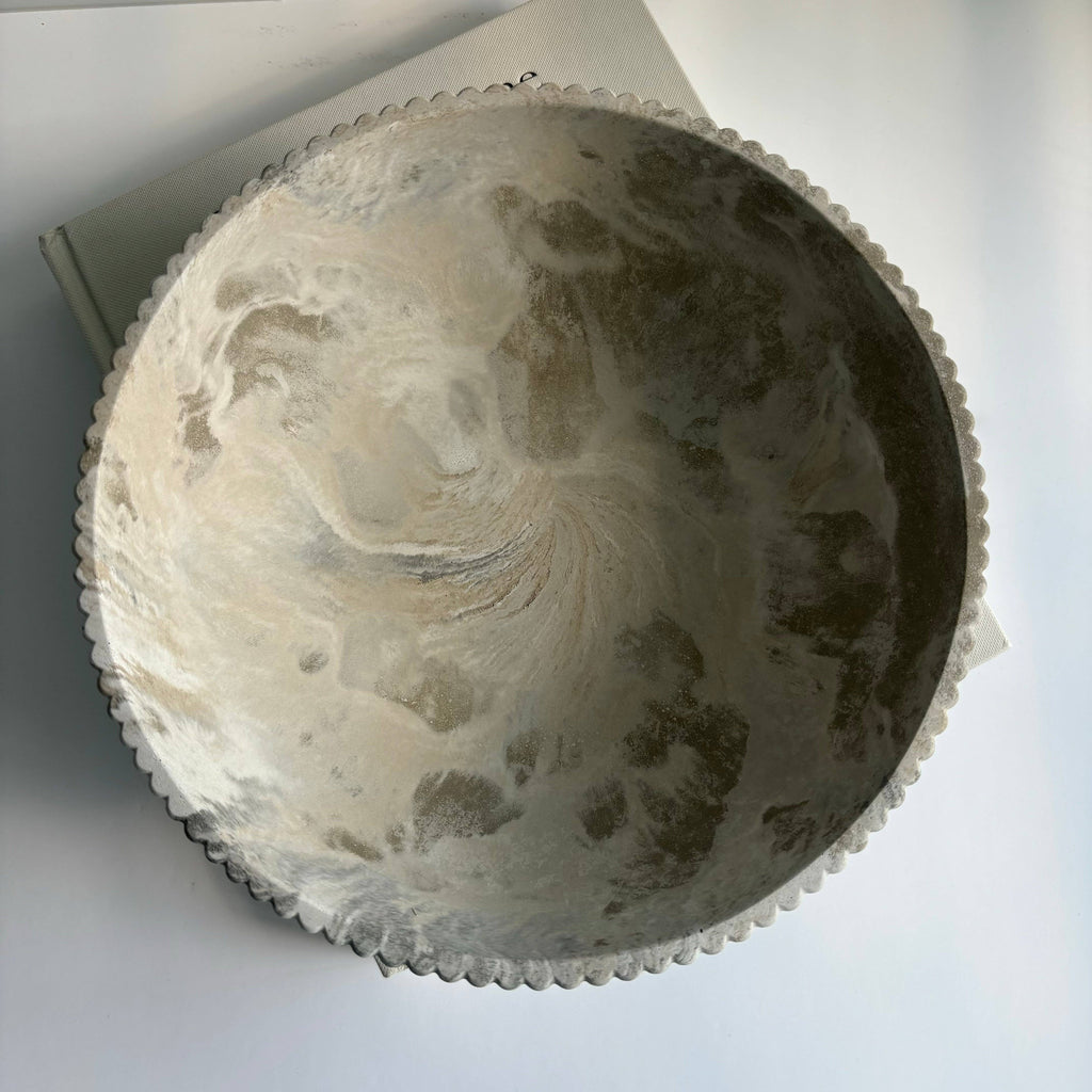 Temis - Fluted Bow | Approx. 10” Concrete Bowl
