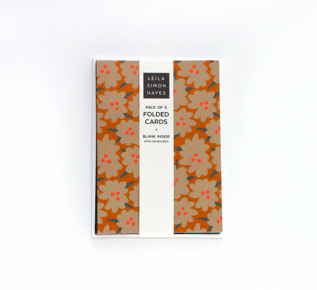 Bursting, folded card pack