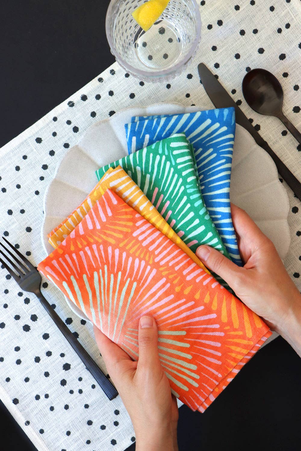 Burst linen napkin, set of 4 colors