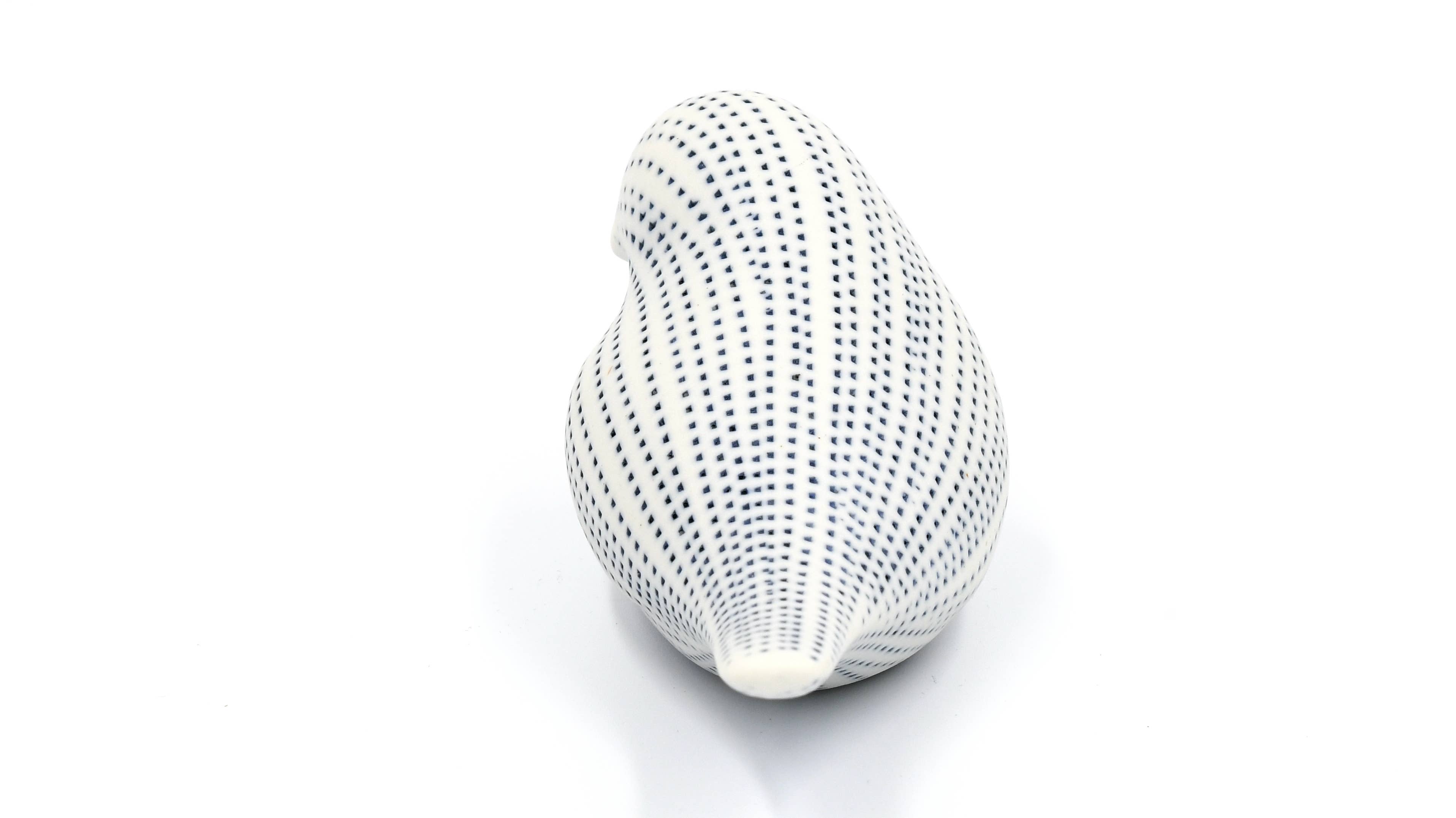D301W26-MINI BIRD-Porcelain Ceramic Sculpture Ornament
