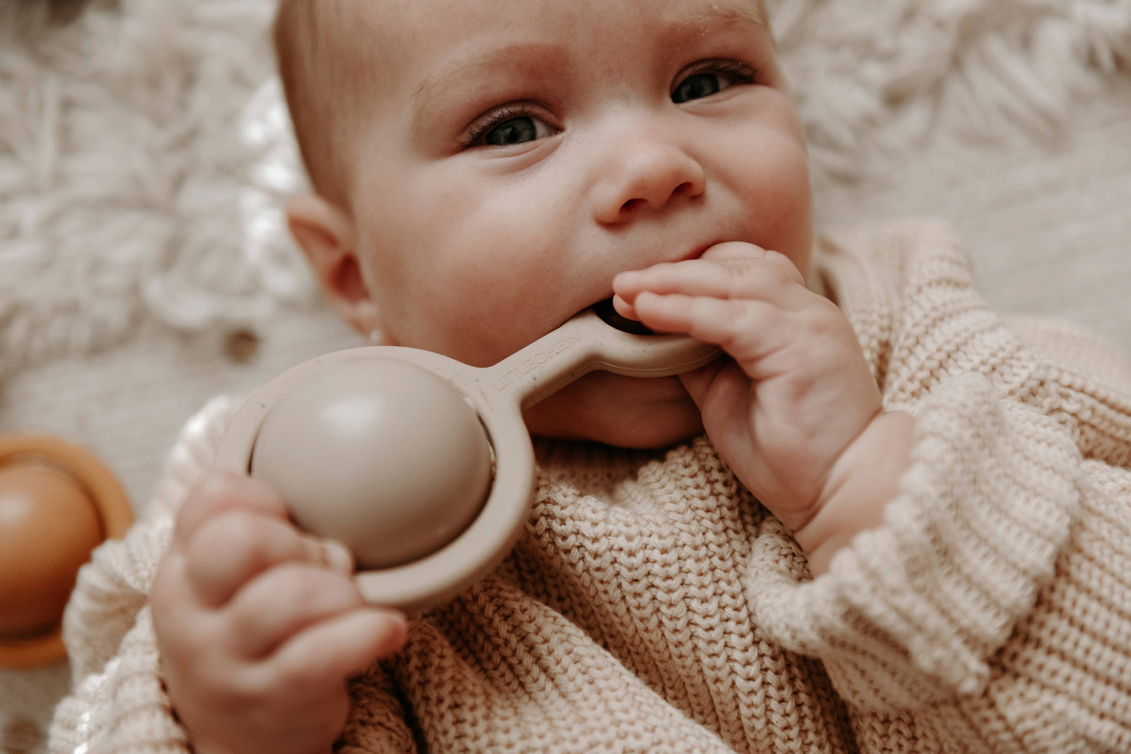 Rattle Toy - Ora | Beige