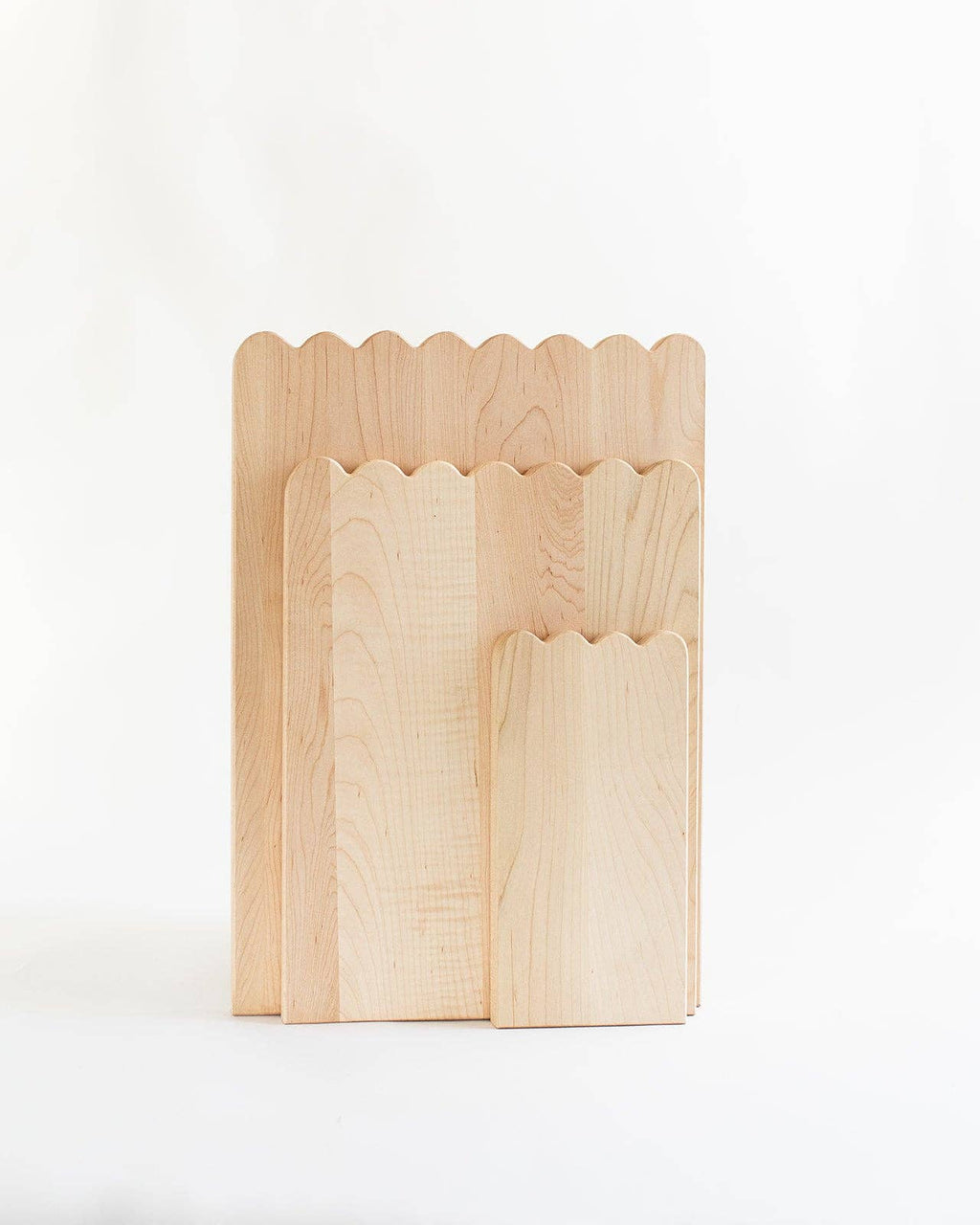 The Scalloped Cutting Board