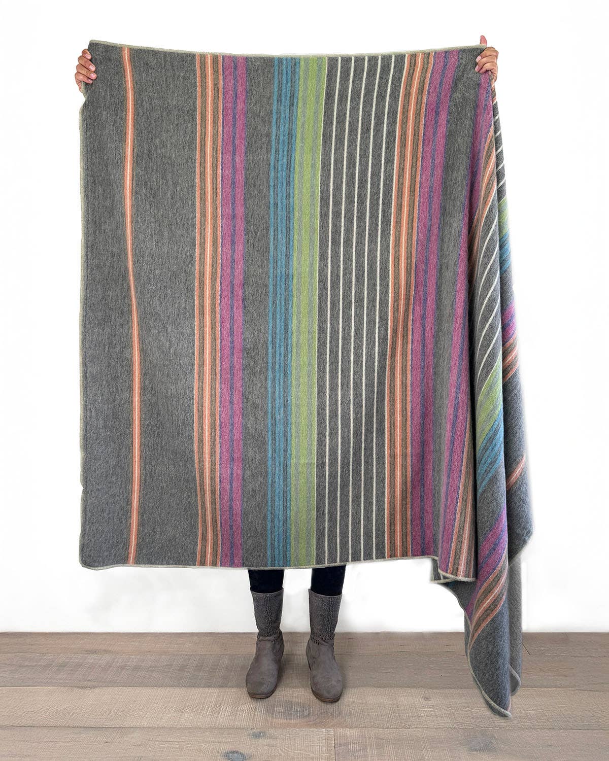 Alpaca Throw - Fireworks