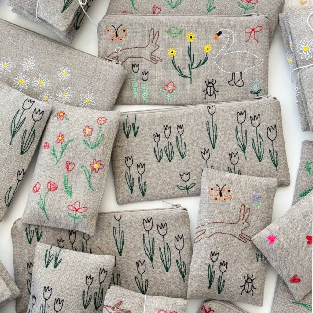 Biota Pouch