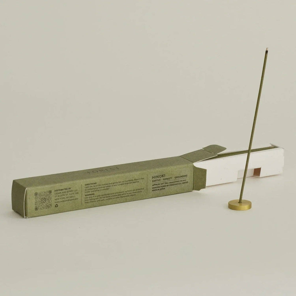 Hinoki Japanese Incense Stick Set – 30 Sticks with Brass Holder