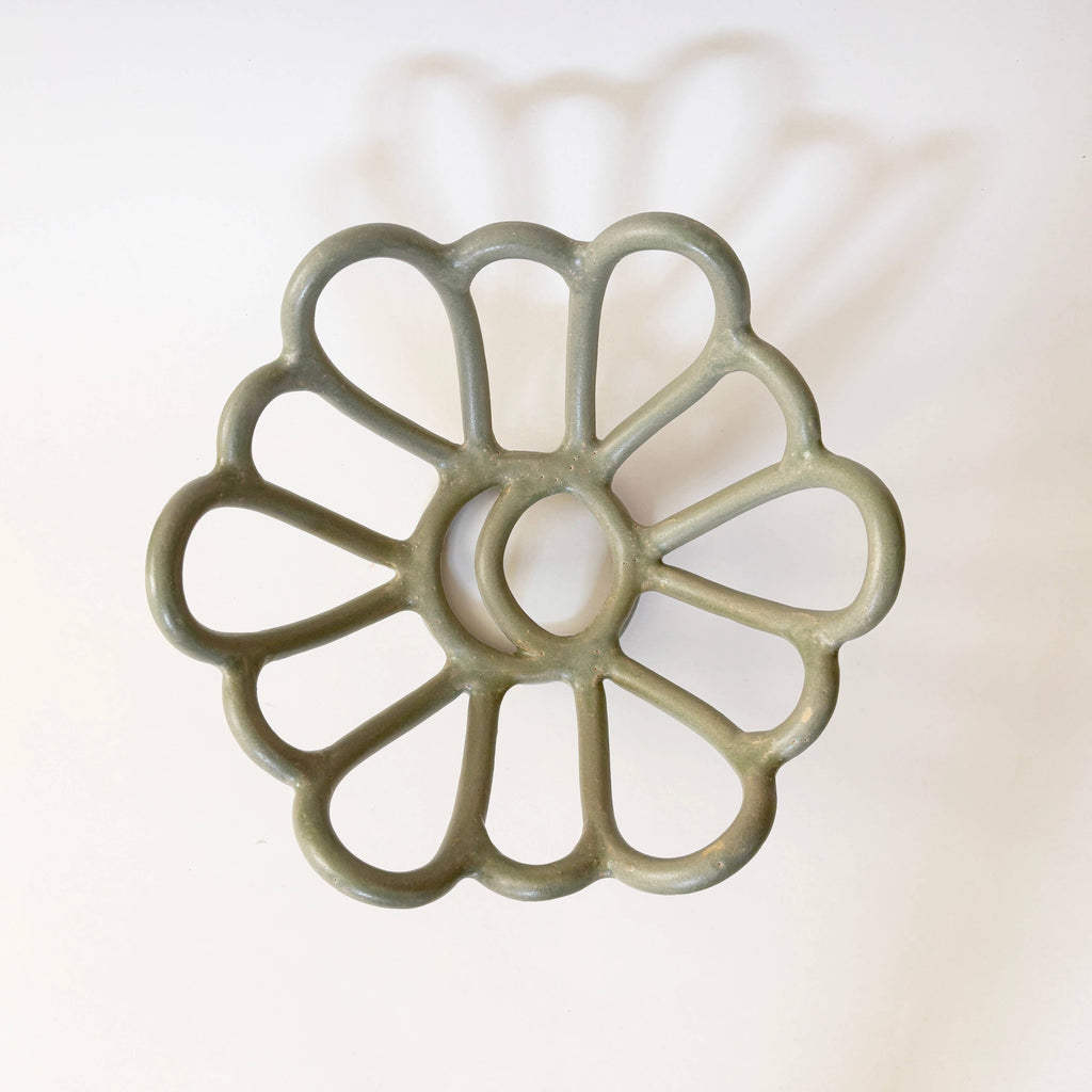 Scallop Coil Pedestal Fruit Bowl - Spring Green
